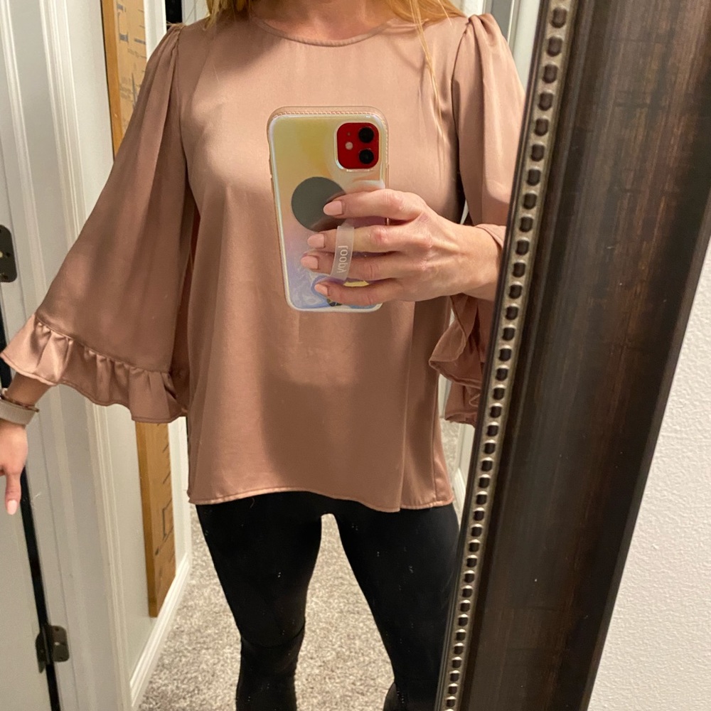 Blush, silky soft - Picture 3 of 4
